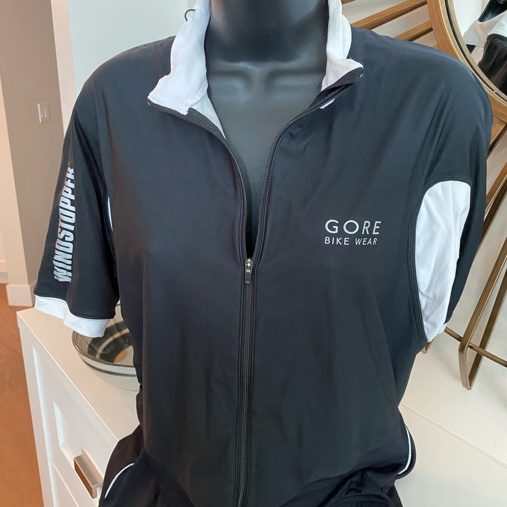 Black and White GORE BIKE WEAR cycling Athletic Zip-Up Jacket